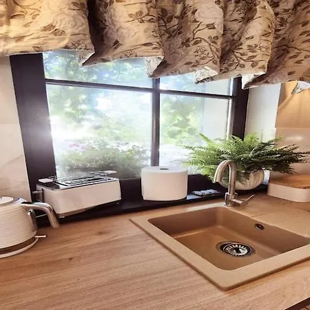 With Sauna And Whirlpool بيت للعطل